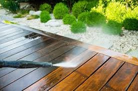 Fence Cleaning in Hawthorne